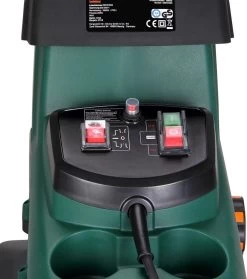 Gardebruk Hakselaar Elektrisch 2800W - 45mm Takdikte - Opvangbak 60 L 13 Gardebruk Hakselaar Elektrisch 2800W - 45mm Takdikte - Opvangbak 60 L -Tuin Aanleg 1062x1200 2
