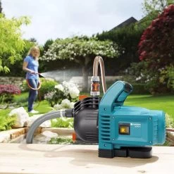 GARDENA - Classic Besproeiingspomp 3000/4 Compleet - Waterpomp - Incl. 3.5 M Aanzuigslang En 20 M Slang -Tuin Aanleg 1200x1200 2223