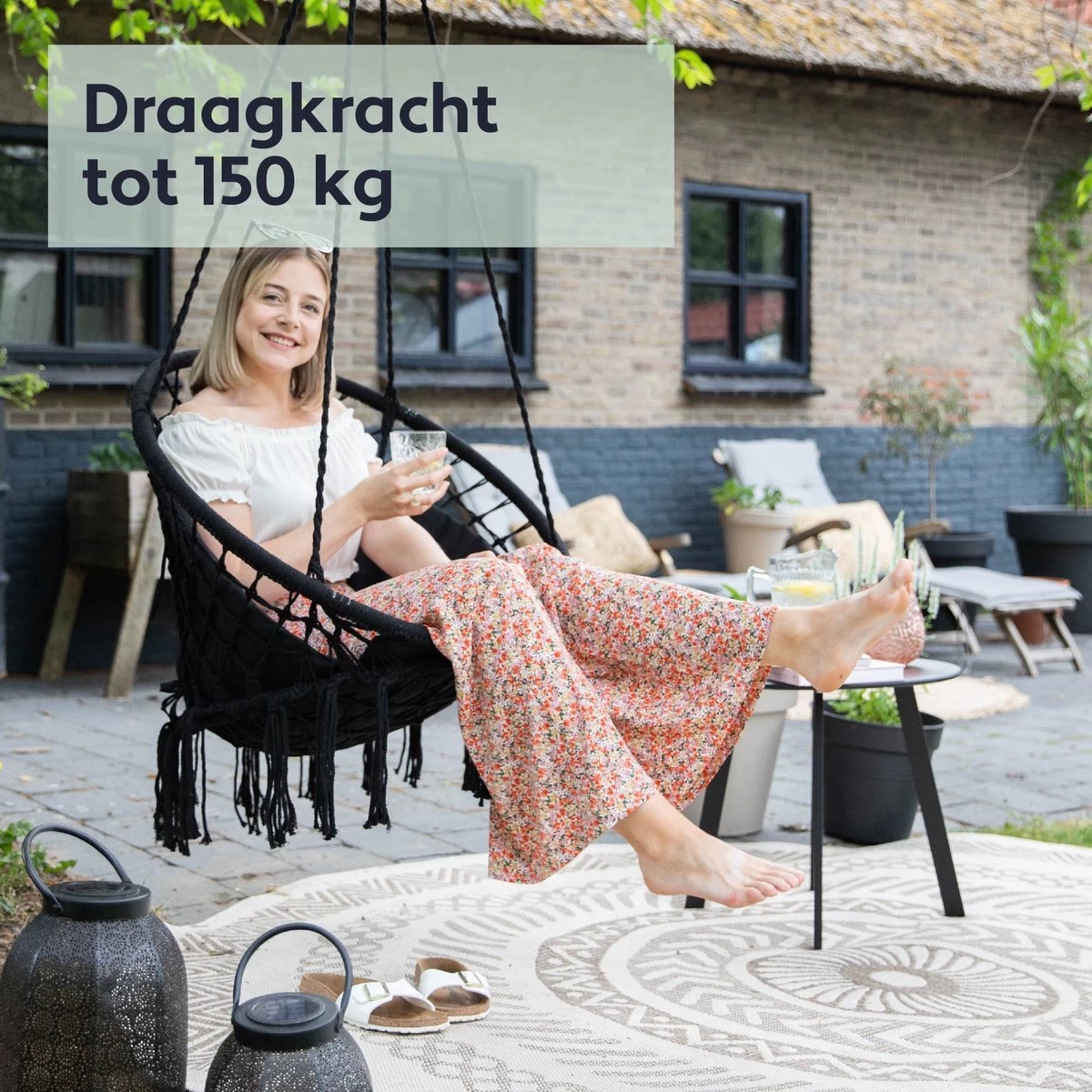 Vita5 Macramé Hangstoel - Voor Binnen En Buiten - Zonder Standaard - Incl. Kussen, Boekenvak En Beschermhoes - Tot 150kg - Zwart 7 Vita5 Macramé Hangstoel - Voor Binnen En Buiten - Zonder Standaard - Incl. Kussen, Boekenvak En Beschermhoes - Tot 150kg - Zwart - Afbeelding 5