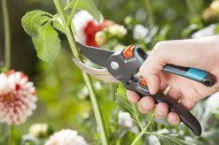 GARDENA Comfort B/M Bypass Snoeischaar - Ø 24mm - Met Sapgeul -Tuin Aanleg 1200x799 107