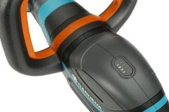 GARDENA - ComfortCut 50/18V-P4A Ready-To-Use Set - Heggenschaar -Tuin Aanleg 1200x799 125