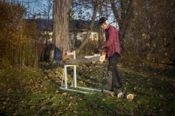 LOGOSOL Smart Holder - Zaagbok - Eenvoudig En Veilig Hout Zagen -Tuin Aanleg 1200x799 210