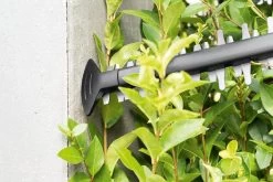 Bosch AHS 50-20 Accu Heggenschaar - Met 1 X 18 V Accu En Lader 21 Bosch AHS 50-20 Accu Heggenschaar - Met 1 X 18 V Accu En Lader -Tuin Aanleg 1200x800 294