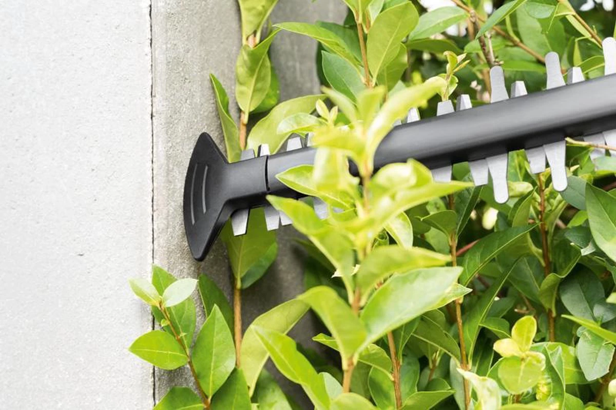 Bosch AHS 50-20 Accu Heggenschaar - Met 1 X 18 V Accu En Lader 10 Bosch AHS 50-20 Accu Heggenschaar - Met 1 X 18 V Accu En Lader - Afbeelding 8