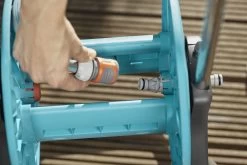 GARDENA AquaRoll S Slangenwagen - Verstelbare Handgreep - Excl. Tuinslang -Tuin Aanleg 1200x800 534