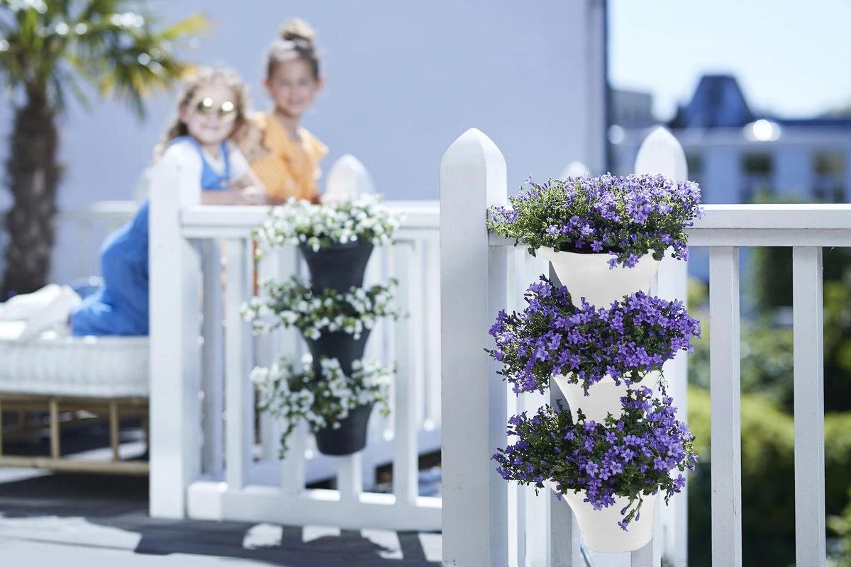 Elho Corsica Vertical Forest 24 - Bloempot Voor Balkonbuiten - Ø 26.7 X H 29.7 Cm - Wit/Wit 8 Elho Corsica Vertical Forest 24 - Bloempot Voor Balkonbuiten - Ø 26.7 X H 29.7 Cm - Wit/Wit - Afbeelding 6