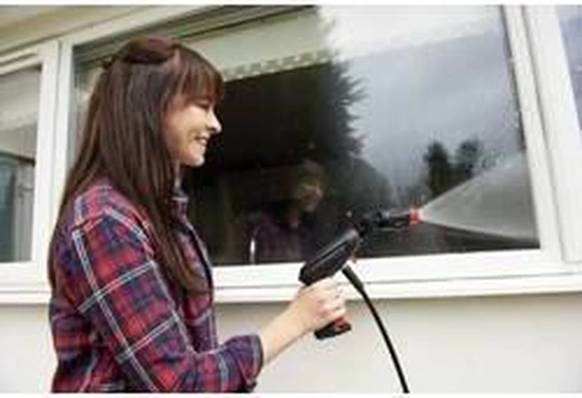 Bosch EasyAquatak 100 Hogedrukreiniger - Op Snoer - 1200 W - 100 Bar 13 Bosch EasyAquatak 100 Hogedrukreiniger - Op Snoer - 1200 W - 100 Bar - Afbeelding 11