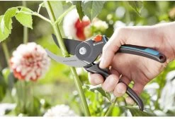 GARDENA Comfort B/M Bypass Snoeischaar - Ø 24mm - Met Sapgeul -Tuin Aanleg 1200x822 2