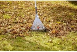 GARDENA Combisysteem Bladhark Hark - Werkbreedte Verstelbaar 30/50 Cm - Aanbevolen Steellengte 130 Cm -Tuin Aanleg 1200x823 7