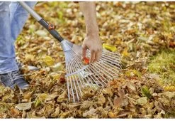 GARDENA Combisysteem Bladhark Hark - Werkbreedte Verstelbaar 30/50 Cm - Aanbevolen Steellengte 130 Cm -Tuin Aanleg 1200x825 25