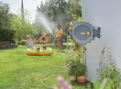 Hozelock AutoReel Slangenhouder / Wandslangbox 20m - Ø12,5mm 25 Hozelock AutoReel Slangenhouder / Wandslangbox 20m - Ø12,5mm -Tuin Aanleg 1200x883 5