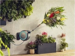 GARDENA - Wandslangenbox - RollUp XL - 35 Meter - Ø 13 Mm 25 GARDENA - Wandslangenbox - RollUp XL - 35 Meter - Ø 13 Mm -Tuin Aanleg 1200x902 7