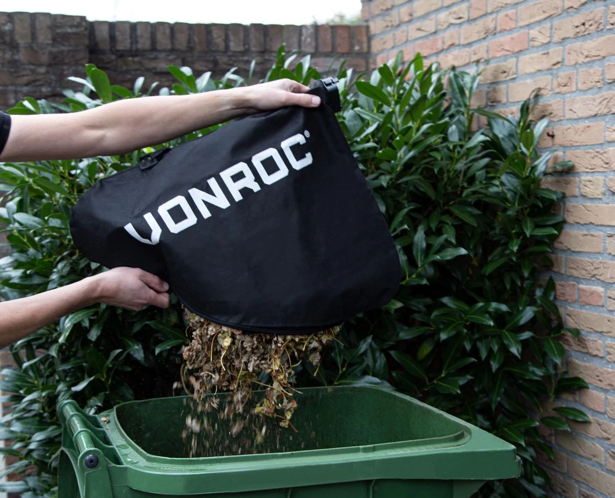VONROC 3-in-1 Bladblazer – 3300W – Blazen, Zuigen & Versnipperen – 270km/h – Incl. 40L Opvangzak 12 VONROC 3-in-1 Bladblazer – 3300W – Blazen, Zuigen & Versnipperen – 270km/h – Incl. 40L Opvangzak - Afbeelding 10