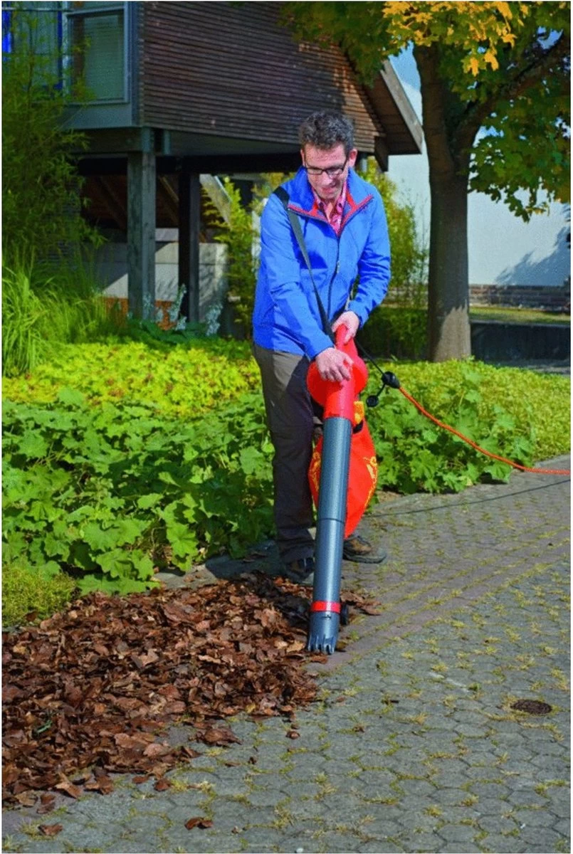 WOLF-Garten Elektrische Bladblazer LBV 2600 E - Motor 2600 Watt - Opvangzak 50 Liter - Reductie Ratio 10:1 4 WOLF-Garten Elektrische Bladblazer LBV 2600 E - Motor 2600 Watt - Opvangzak 50 Liter - Reductie Ratio 10:1 - Afbeelding 2