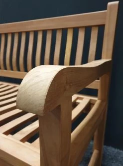 Merkloos TIERRA | Tuinbank Van Teak Comfort Plus + | 150 Cm - 3-Persoons / 3-Zits | Naturel / Original | BONANY Luxe | Geschuurd & Olie Op Waterbasis | Klassiek & Traditioneel | Stevig | Tuinzetel | Bank Voor Tuin -Tuin Aanleg 890x1200