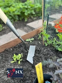 Synx Tools Rechte Schoffel 16cm Gesmeed - Schoffels / Onkruidverwijderaar - Schoffel Met Steel - 170 Cm Steel Met Hilt - Hark - Onkruidbestrijding -Tuin Aanleg 899x1200 31