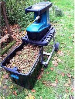 Makita UD2500 Hakselaar - 2500W -Tuin Aanleg 912x1200